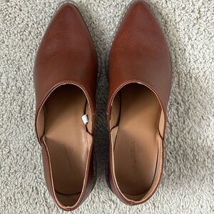 Women’s ankle bootie